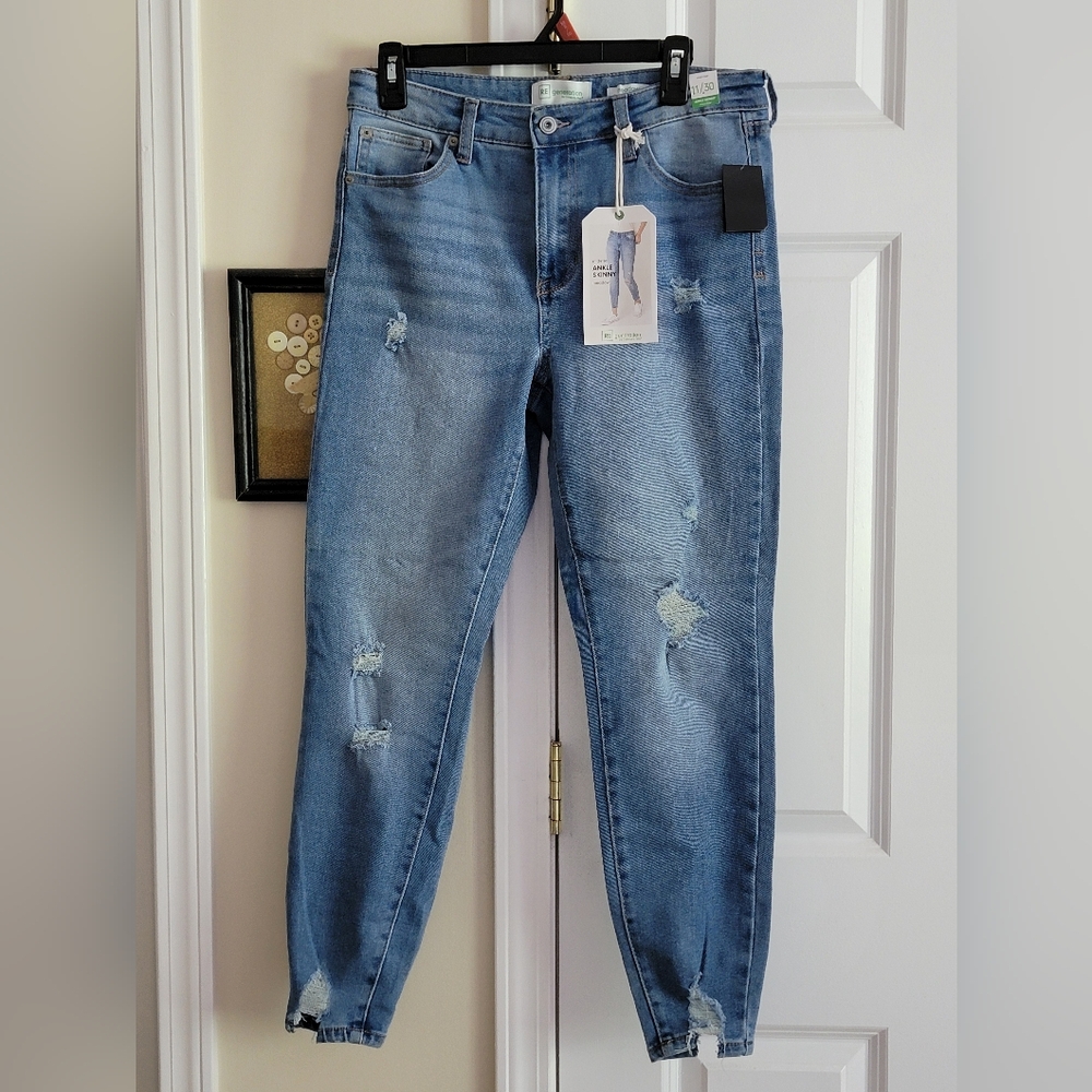 Re Generation Celebrity Pink Jeans